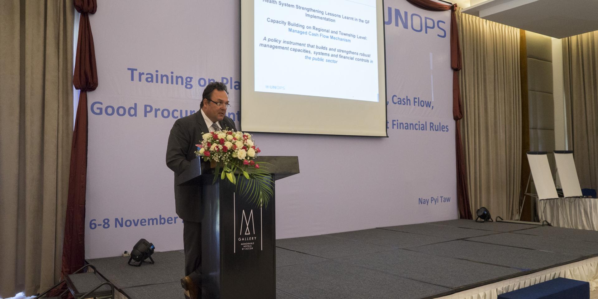 Dr Attila Molnar, Programme Director, PR-UNOPS, makes a brief presentation on ‘Planning and Budgeting as Health System Strengthening’ for the third batch of training on ‘Planning, Budgeting, Controls, Cash Flow, Good Procurement Practices and Government Financial Rules’, Nay Pyi Taw, 6 November 2017.