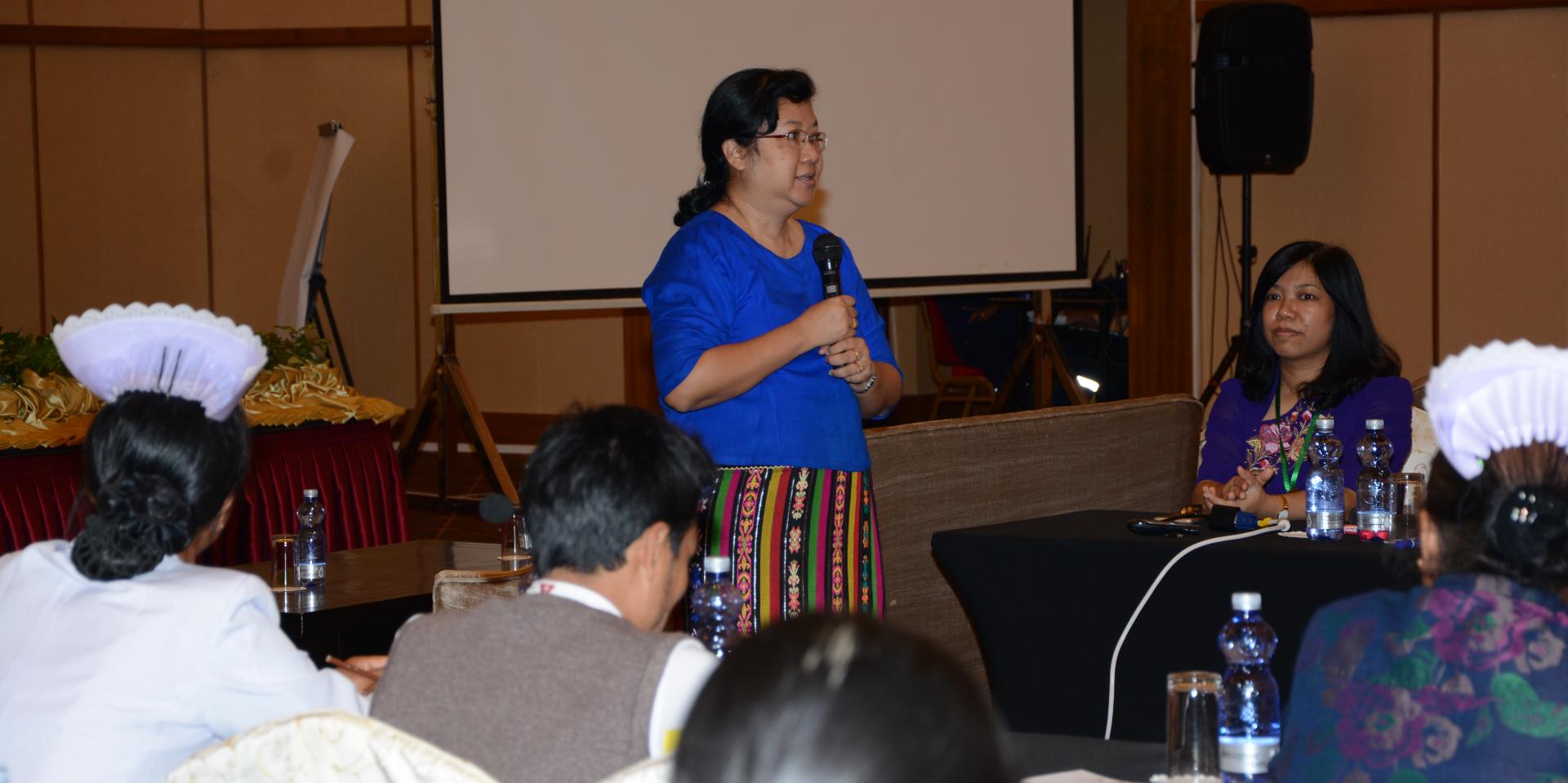 Dr Thandar Lwin, Deputy Director General, Disease Control, DOPH, briefs participants Dr Thandar Lwin, Deputy Director General, Disease Control, DOPH, briefs participants