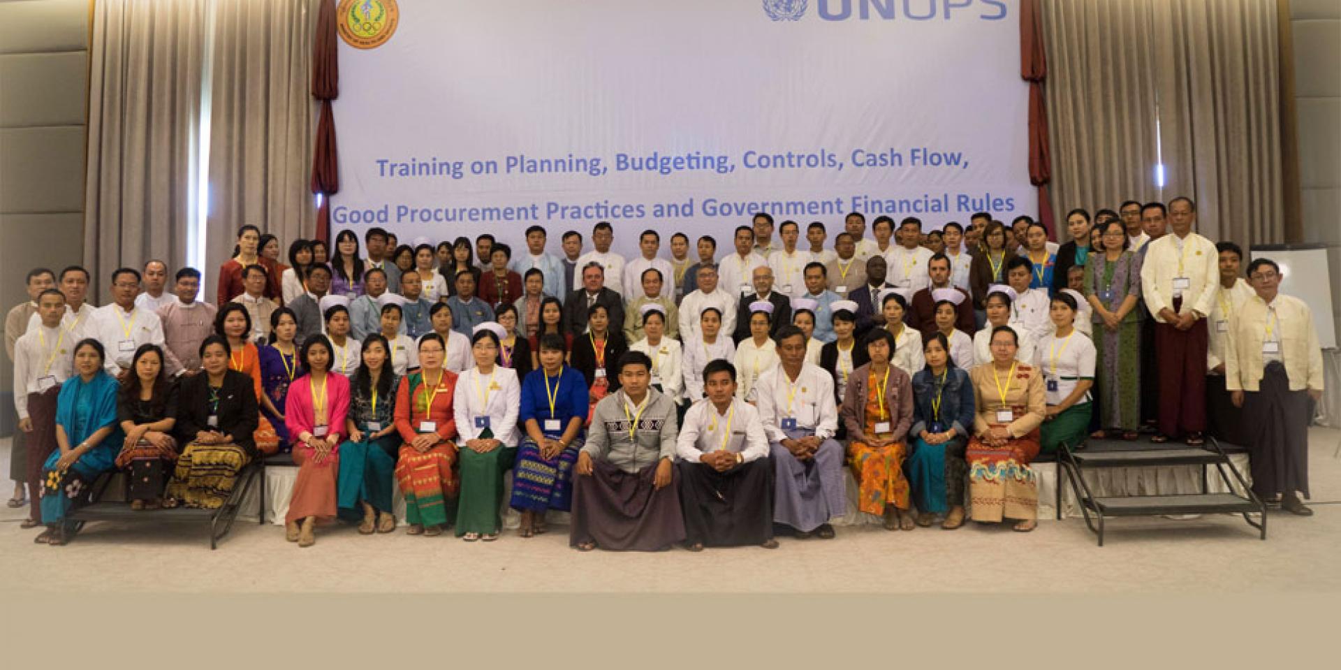 Union Minister for Health and Sports H.E. Dr Myint Htwe with officials from the Ministry of Health and Sports, UNOPS and participating government health staff from across the country, after the opening session of the third batch of training, Nay Pyi Taw, 6 November 2017.
