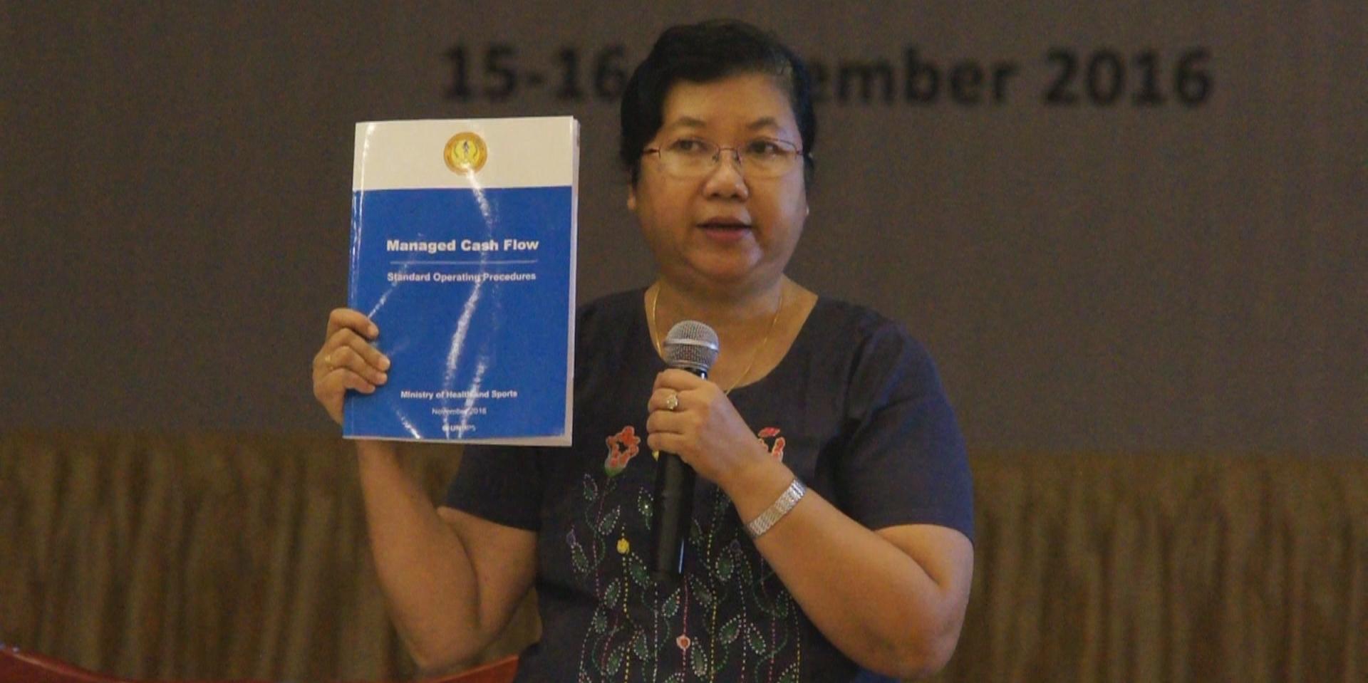Dr Thandar Lwin briefs participants